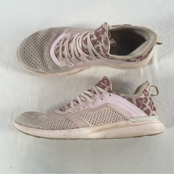 APL Techloom Tracer Sneakers in Creme/Beachwood/Leopard Size 7.5 - Picture 3 of 8